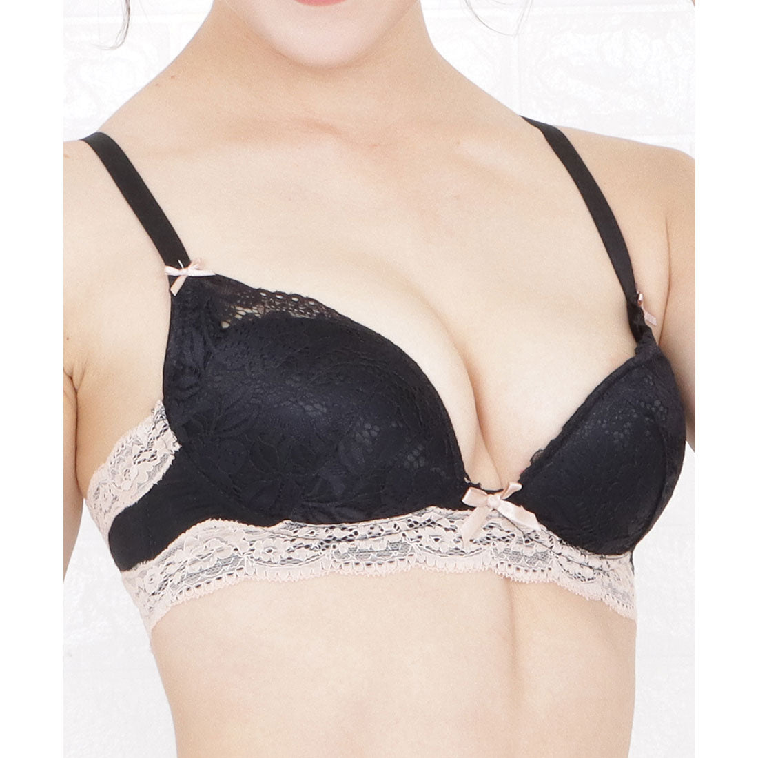 レースレディース Lace Ladies ノンワイヤー 脇高バイカラー花柄レースブラ&ショーツ 2点セット【返品不可商品】