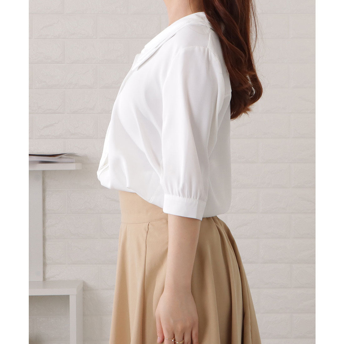 レースレディース Lace Ladies 深Vネックピンタック5分袖ブラウス (ホワイト) ホワイト