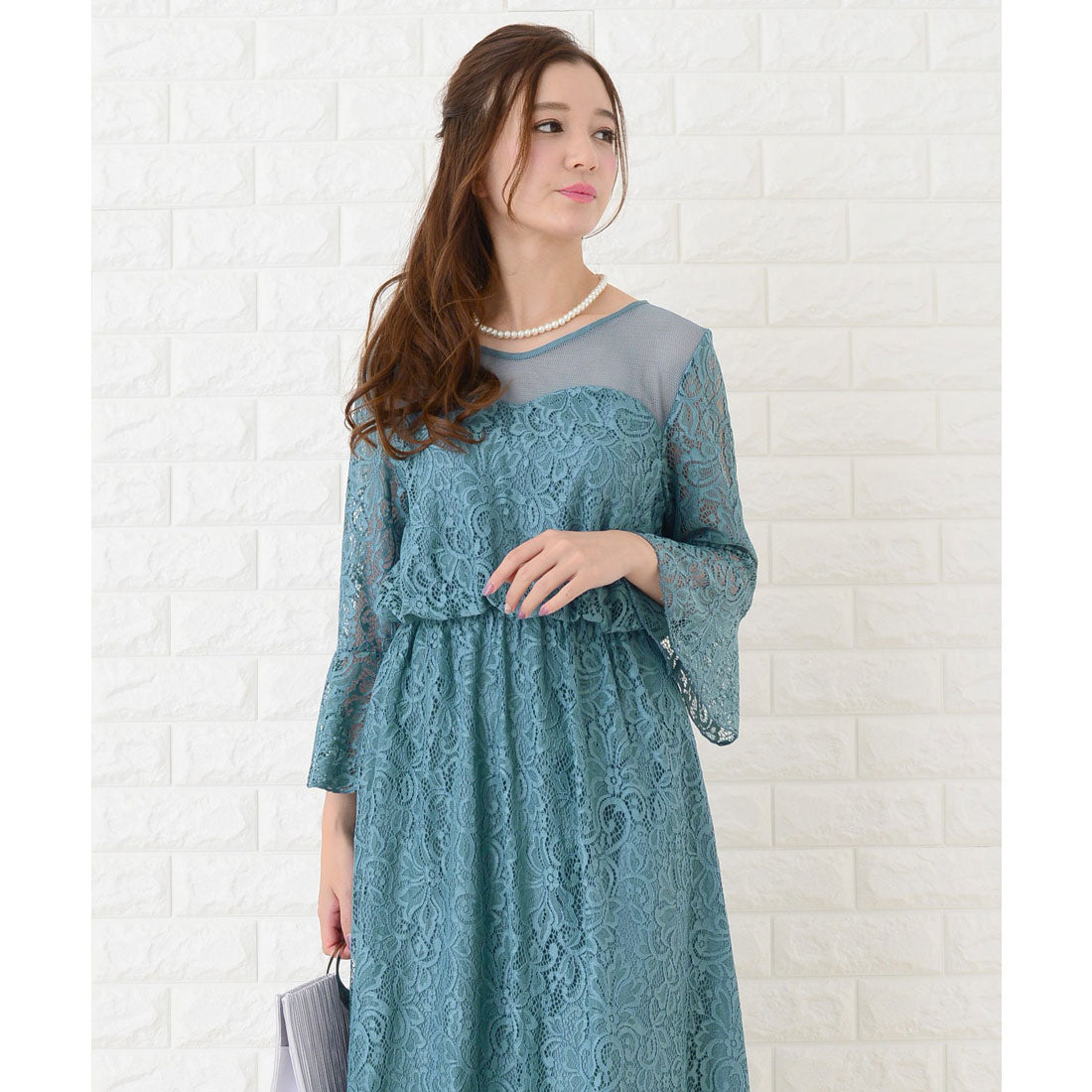 Lace Ladies Decollete Tulle x Total Lace Flare Sleeve Long Dress