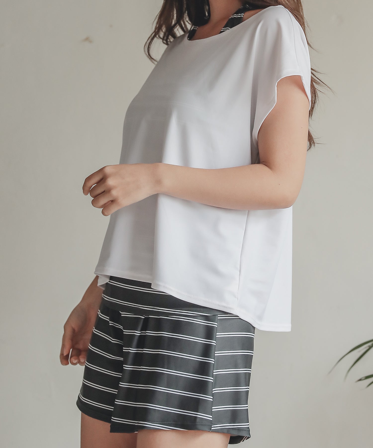 レースレディース Lace Ladies カバーアップ ショートパンツ付きタンキニ4点セット水着【返品不可商品】 (ブラック) ブラック