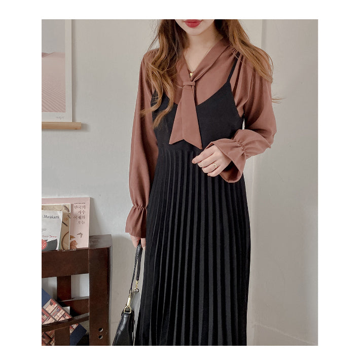 Lily of Valley Pleated Long Camisole Dress Midi Length Casual Elegant Stylish Women's