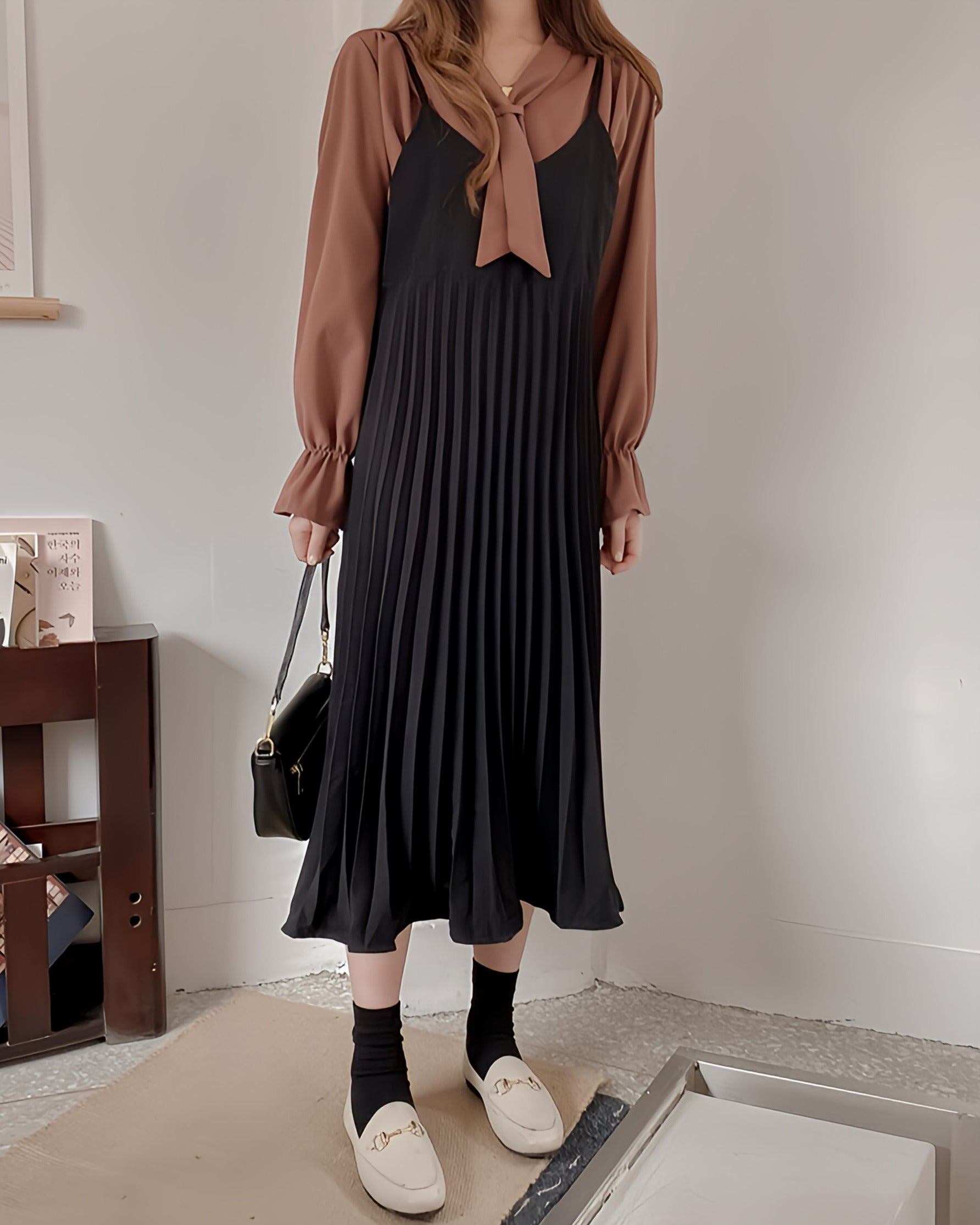 Lily of Valley Pleated Long Camisole Dress Midi Length Casual Elegant Stylish Women's