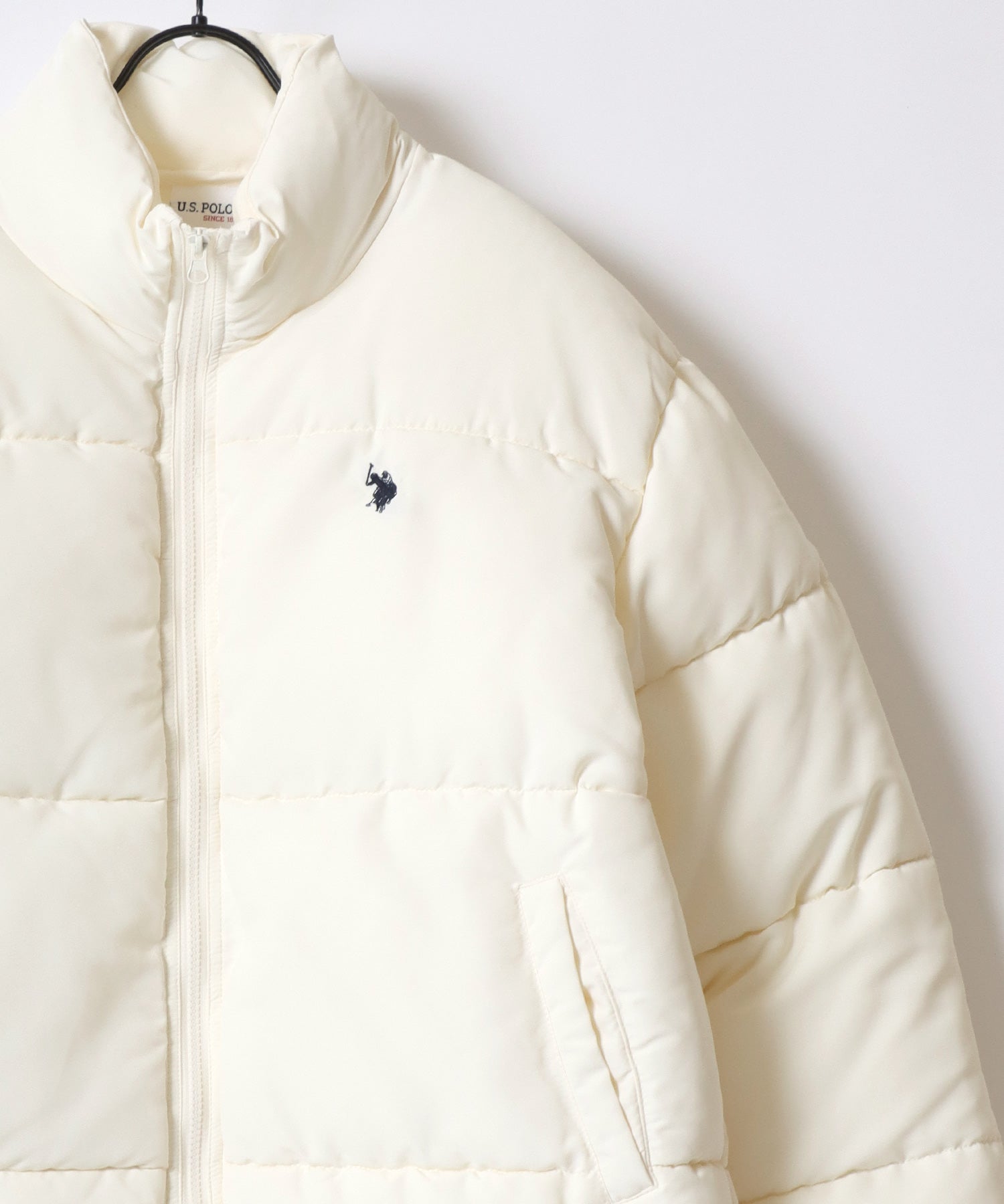ラザル Lazar U.S.POLO ASSN./USPA ユーエスポロアッスン Padded Jacket/オーバーサイズ 中綿 ファイバーダウン パデッドジャケット/パファージャケット/レディース メンズ (アイボリー) アイボリー