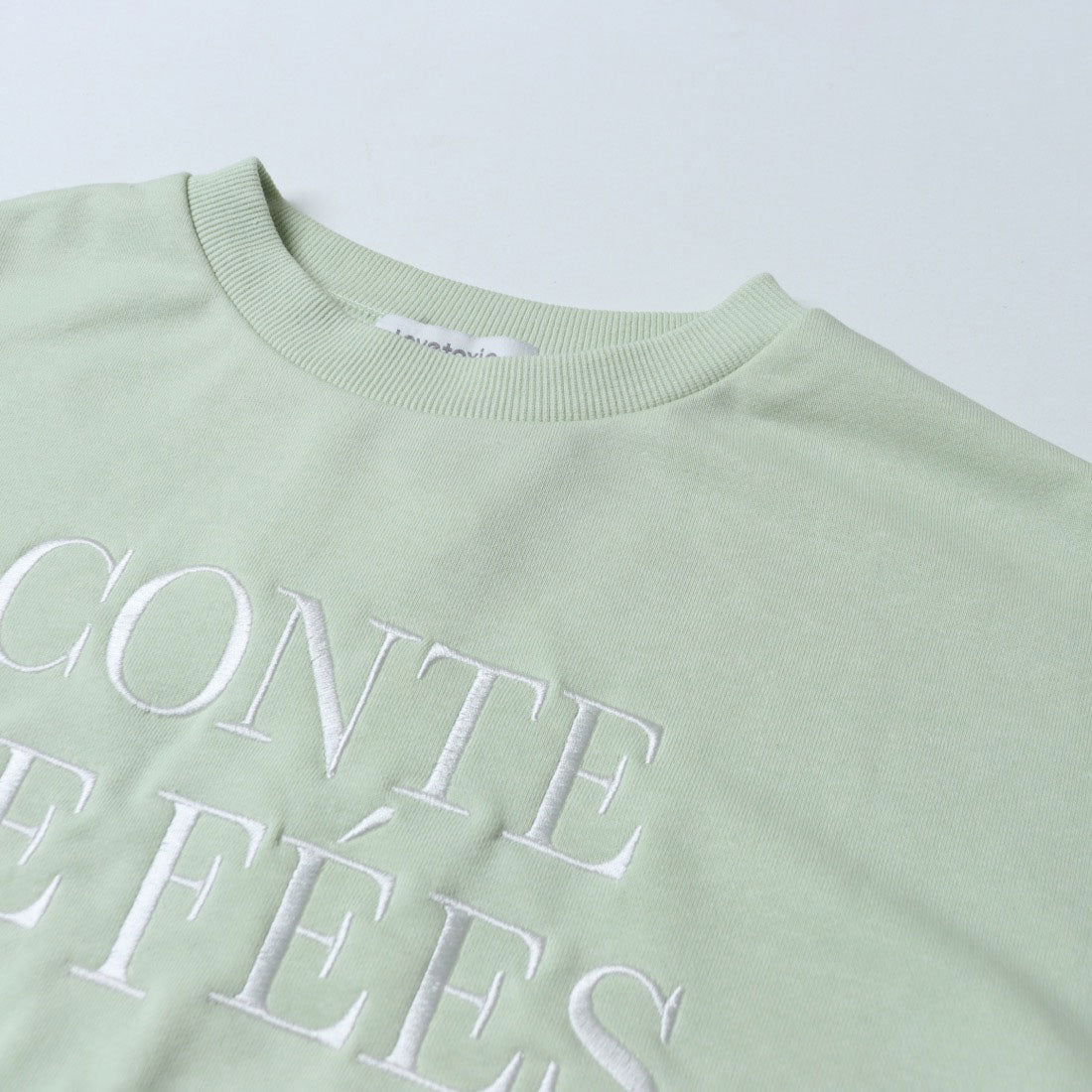 ラブトキシック Lovetoxic ロゴ刺繍プルオーバー