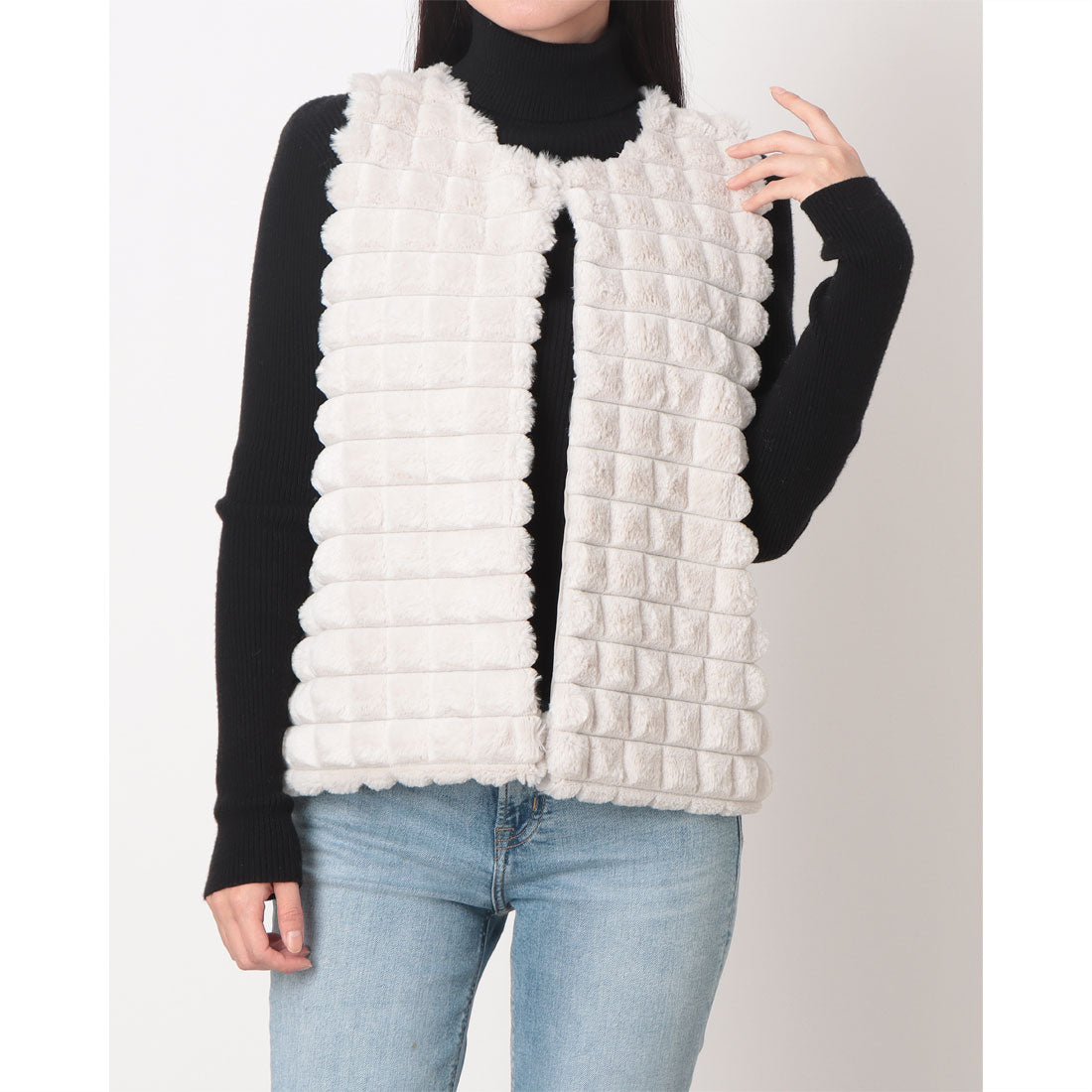 ラリベルテ Laliberte フェイクファーベスト (ベージュ) ベージュ