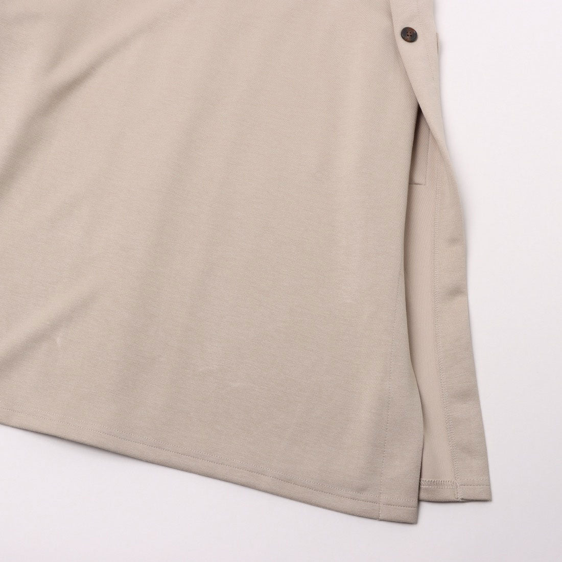 ラリベルテ Laliberte ボタン使いジレ (クロ) クロ