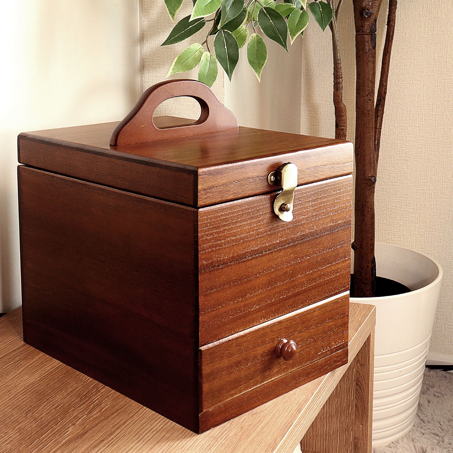 ララクリスティー LARA Christie メイクボックス 鏡付き 大容量 木製 持ち運び 化粧品 収納 リビング 3段 (ブラウン) ブラウン