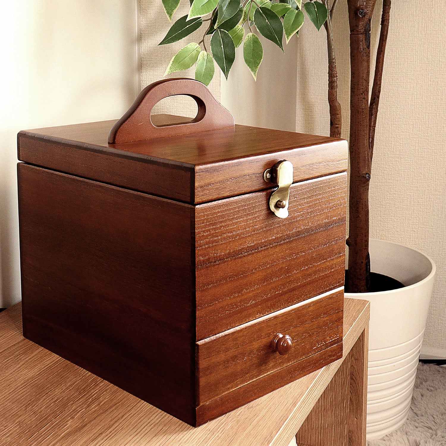 ララクリスティー LARA Christie メイクボックス 鏡付き 大容量 木製 持ち運び 化粧品 収納 リビング 3段 (ブラウン) ブラウン