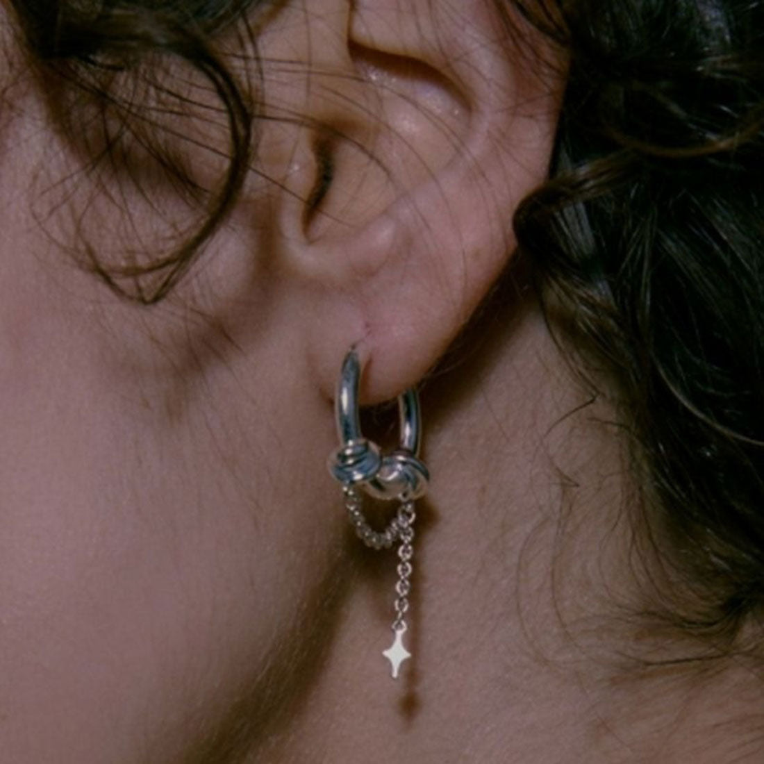 ラピュイ LAPUIS オーナメント ピアス イヤリング(Ornament pierced earrings) (マルチ) マルチ