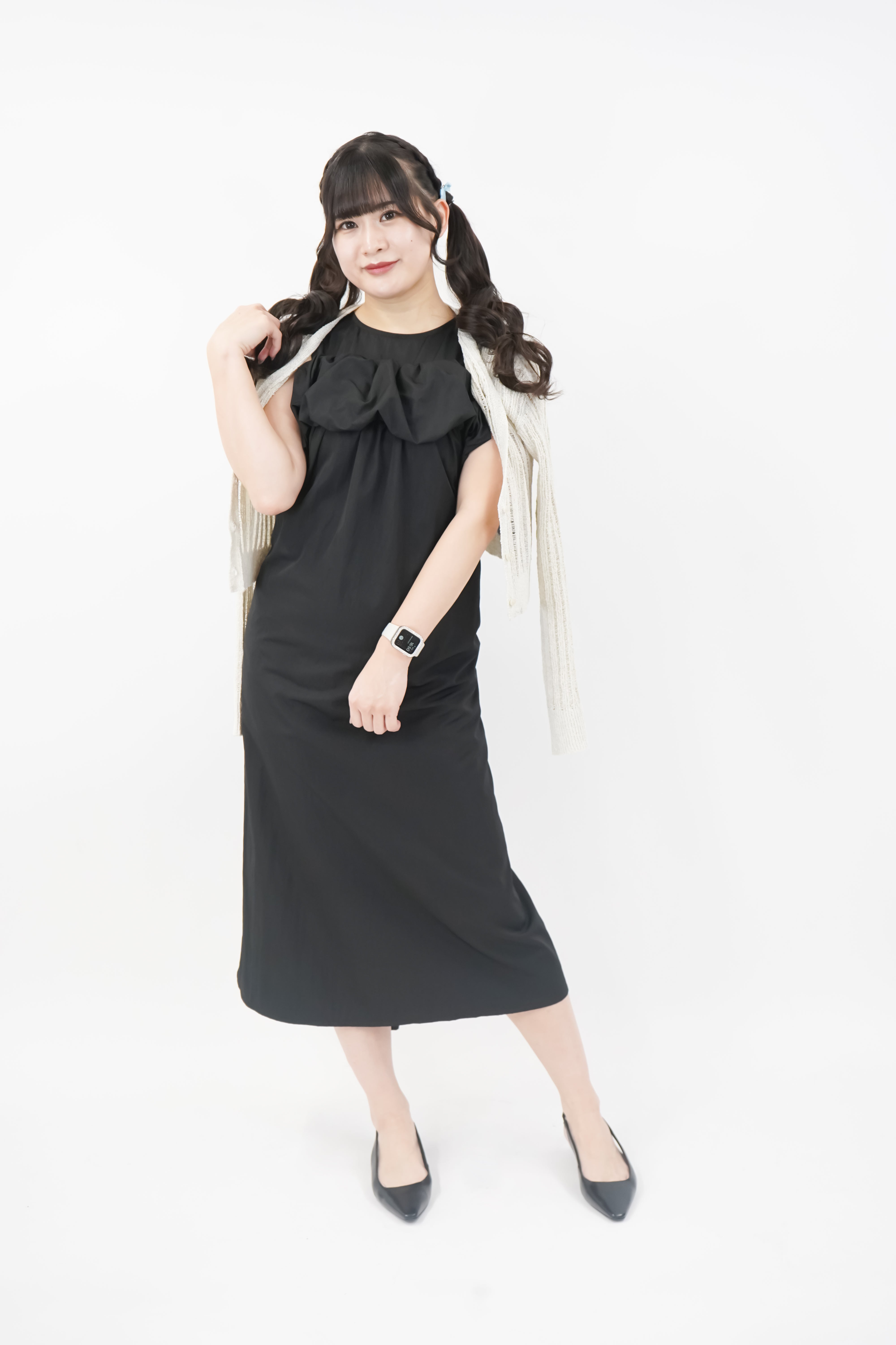 ラテラテ lattelatte Vネックカーディガン (オフ) オフ