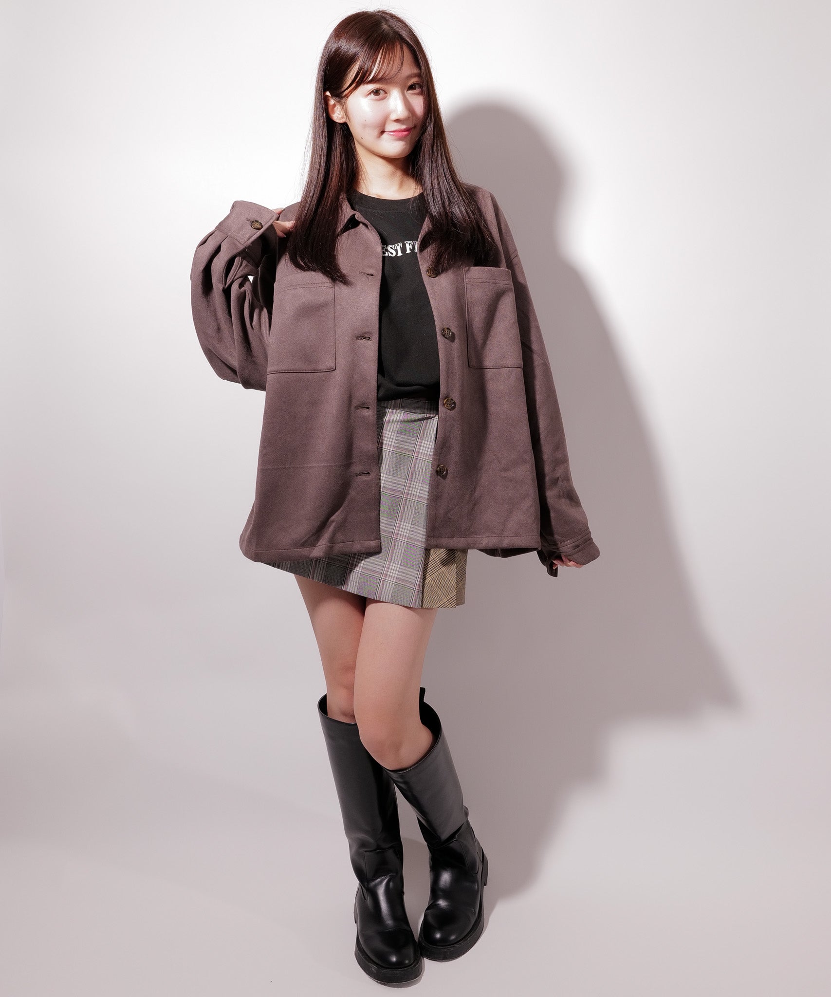 ラテト latteto LTリメイク風グラフィックT-sh (ブラック) ブラック