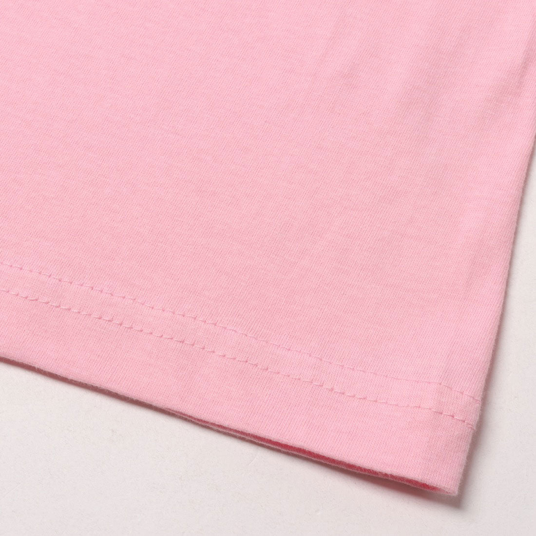 ラテト latteto グラフィックT-shirt (ピンク) ピンク