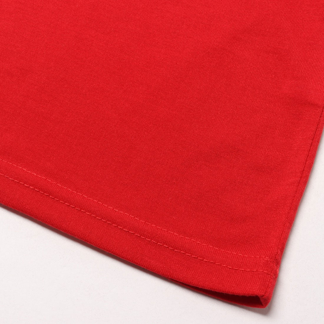 ラテト latteto グラフィックT-shirt (レッド) レッド