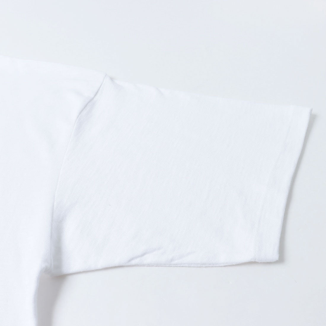 ローカスト LOCUST TAKE ME TO THE Tee (white) white