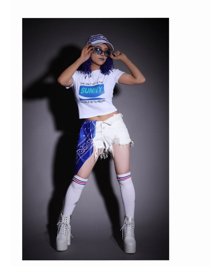 ボムシェル bombshell 半袖Tシャツ Tシャツ 半袖 ミニT トップス カットソー ショート丈 ヘソ出し 原色カラー 韓国ファッション ラウンドネック Bbomb