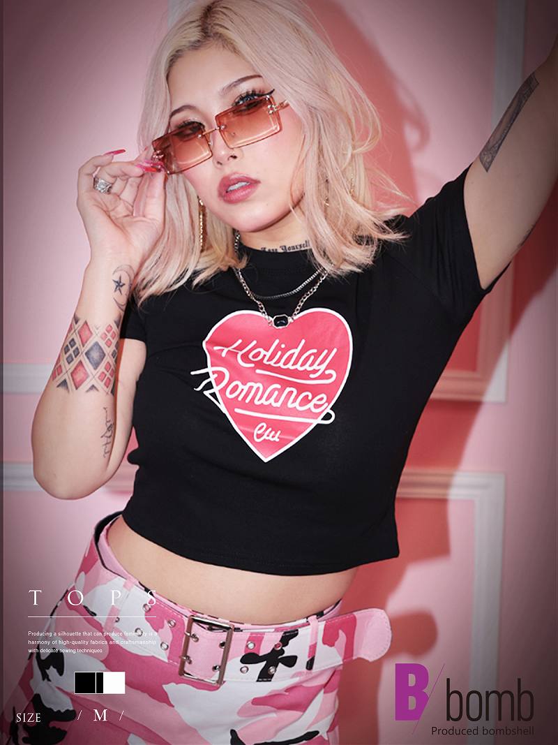 ボムシェル bombshell 半袖Tシャツ トップス Tシャツ 半袖 クロップ ショート ハート プリント ヘソ出し ミニ 小さめ Bbomb