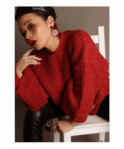 ボムシェル bombshell ニット ボリューム セーター トレーナー 長袖 ボリューム袖 ニットワンピース オーバーサイズ ビッグサイズ 起毛 ストリートファッション Bbomb