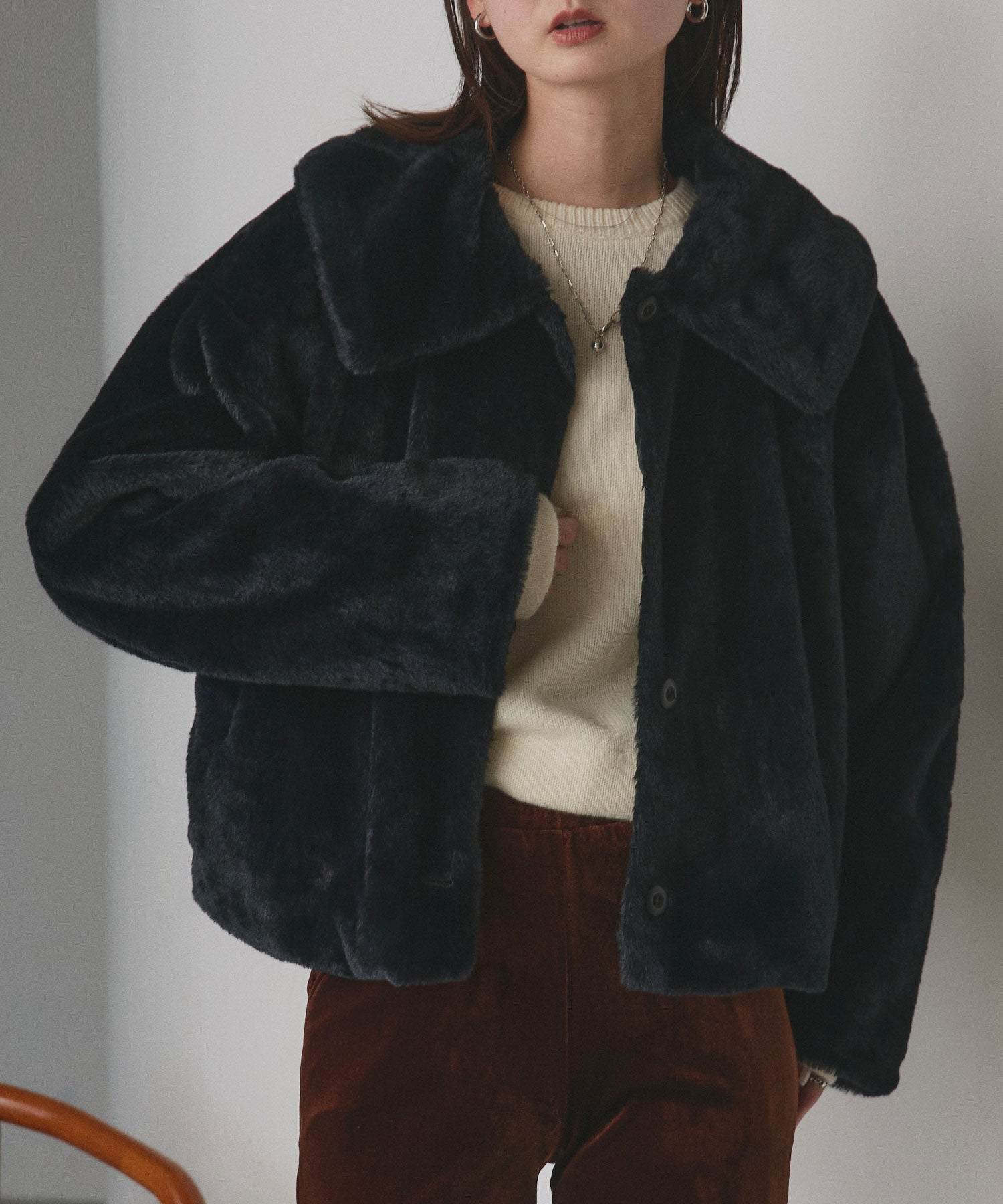 アドティエ ad thie ふわふわソフトタッチ 衿付きエコファージャケット 秋服 秋 冬服 冬 (ブラック) ブラック