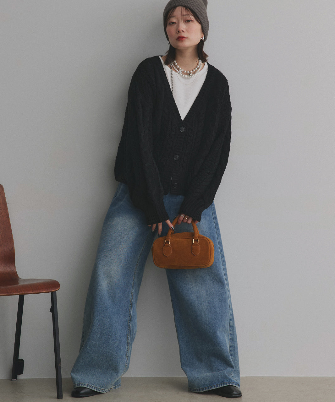 アドティエ ad thie 袖ボリュームざっくりVネックニットカーディガン (ダークグリーン) ダークグリーン