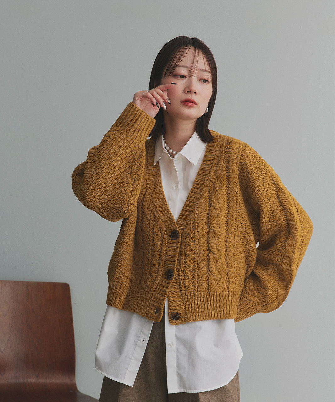 アドティエ ad thie 袖ボリュームざっくりVネックニットカーディガン (ダークグリーン) ダークグリーン