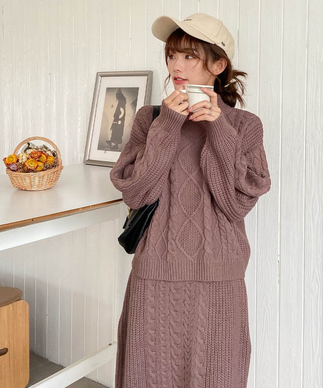 アドティエ ad thie プチハイネックニットセットアップ ニット セットアップ ケーブル ハイネック 長袖 レディース 2点セット ニットスカート (ライトグレー) ライトグレー