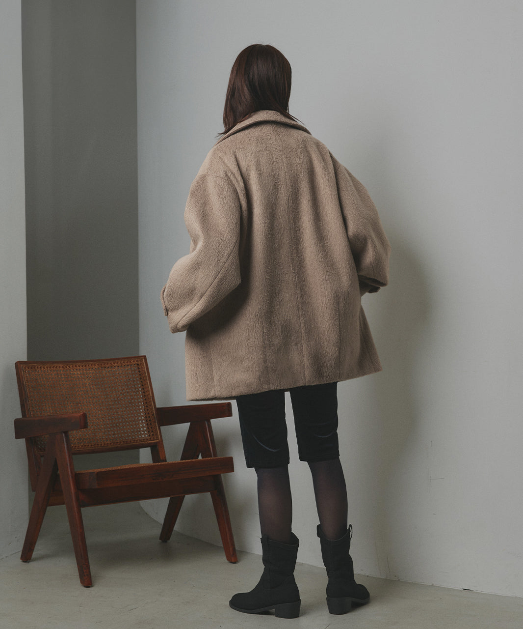 アドティエ ad thie シャギーコクーンミドルコート (グレー) グレー