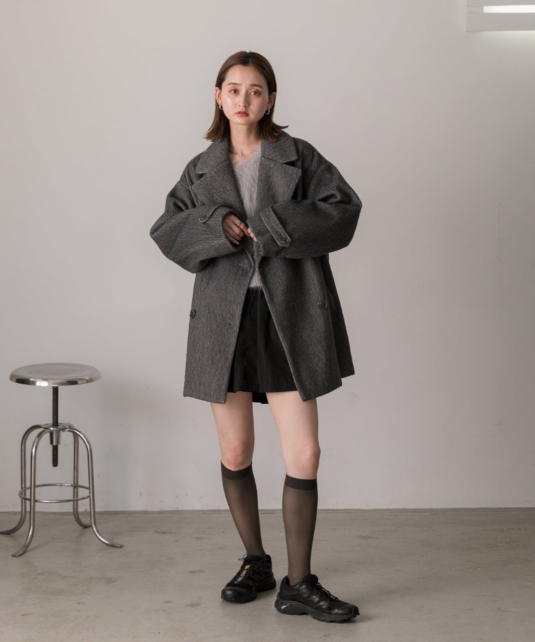 アドティエ ad thie シャギーコクーンミドルコート (グレー) グレー