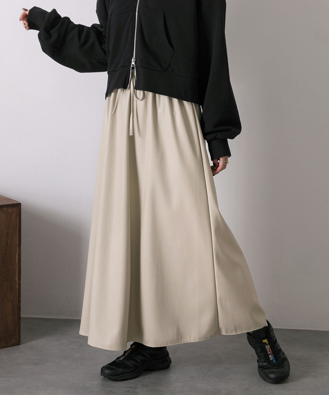 アドティエ ad thie 【2024AW新作】レザーライク ロングスカート