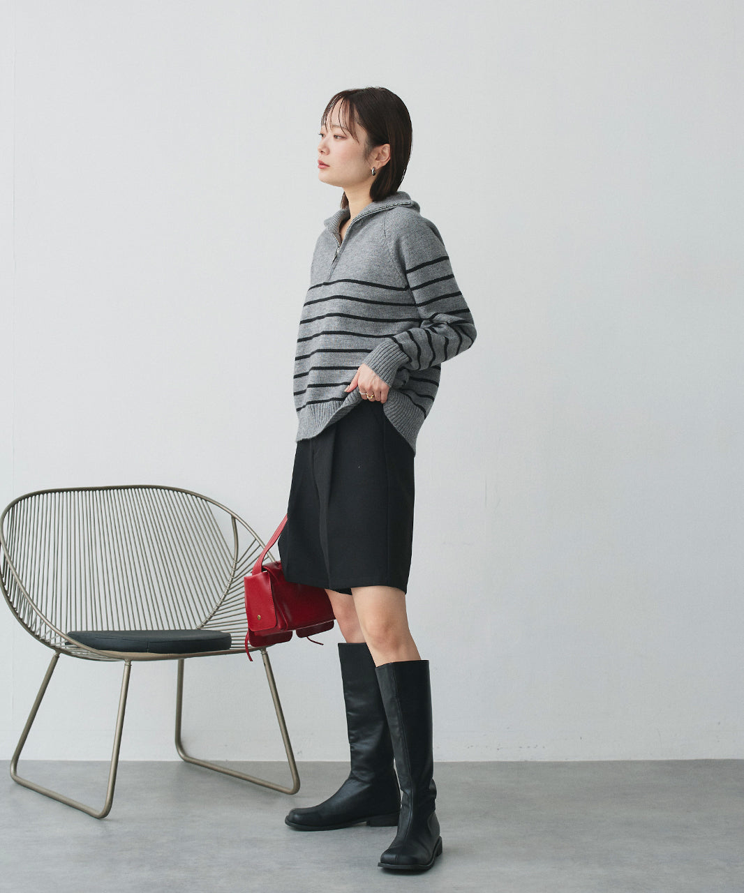 アドティエ ad thie 半拉链条纹针织衫