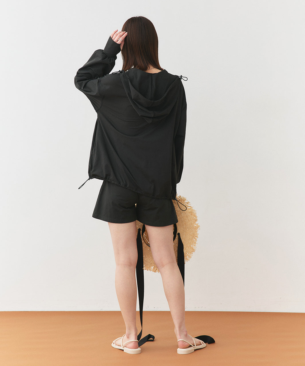 アドティエ ad thie 【2025SS新作】UVカットラッシュガード ハーフジップアノラックパーカー (ブラック) ブラック