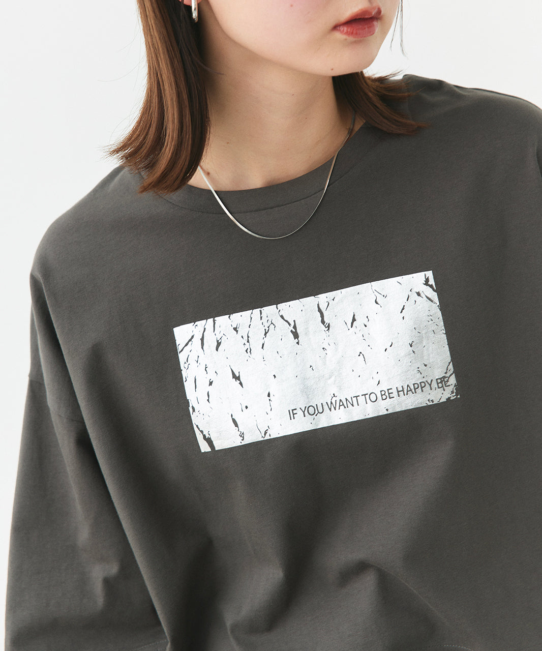 アドティエ ad thie 【2025SS新作】ヴィンテージライク箔プリントTシャツ (ブラック) ブラック