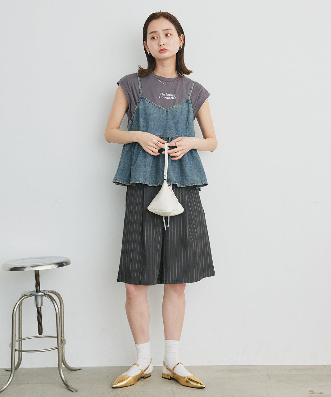 アドティエ ad thie 【2025SS新作】ロゴ刺繍フレンチスリーブTシャツ (オフホワイト) オフホワイト