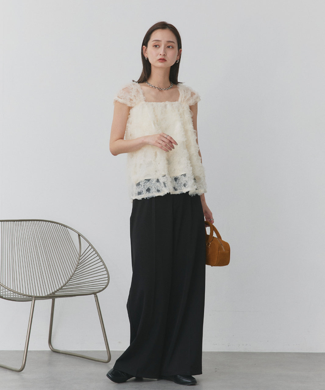 アドティエ ad thie ふわパフノースリブラウス (アイボリー) オフホワイト