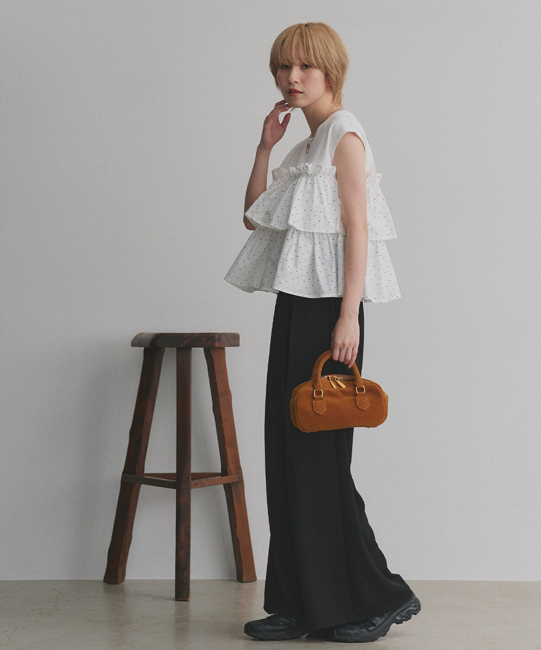 アドティエ ad thie 【2025AW新作】ポルカドットティアードフリルトップス (ブラック) ブラック