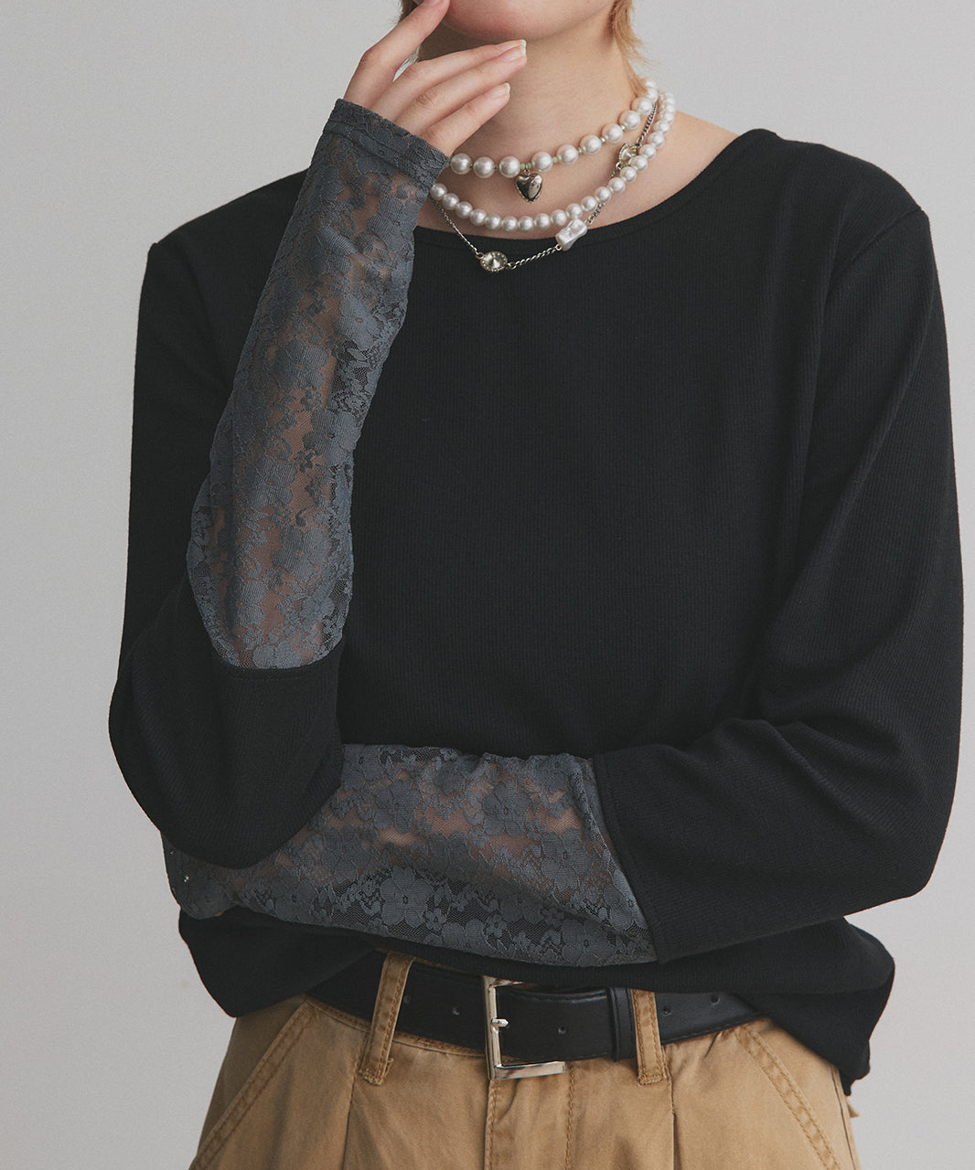 アドティエ ad thie 【2025AW新作】袖切替ラメシアー レースアソートトップス (ブラック×レース) ブラック×レース