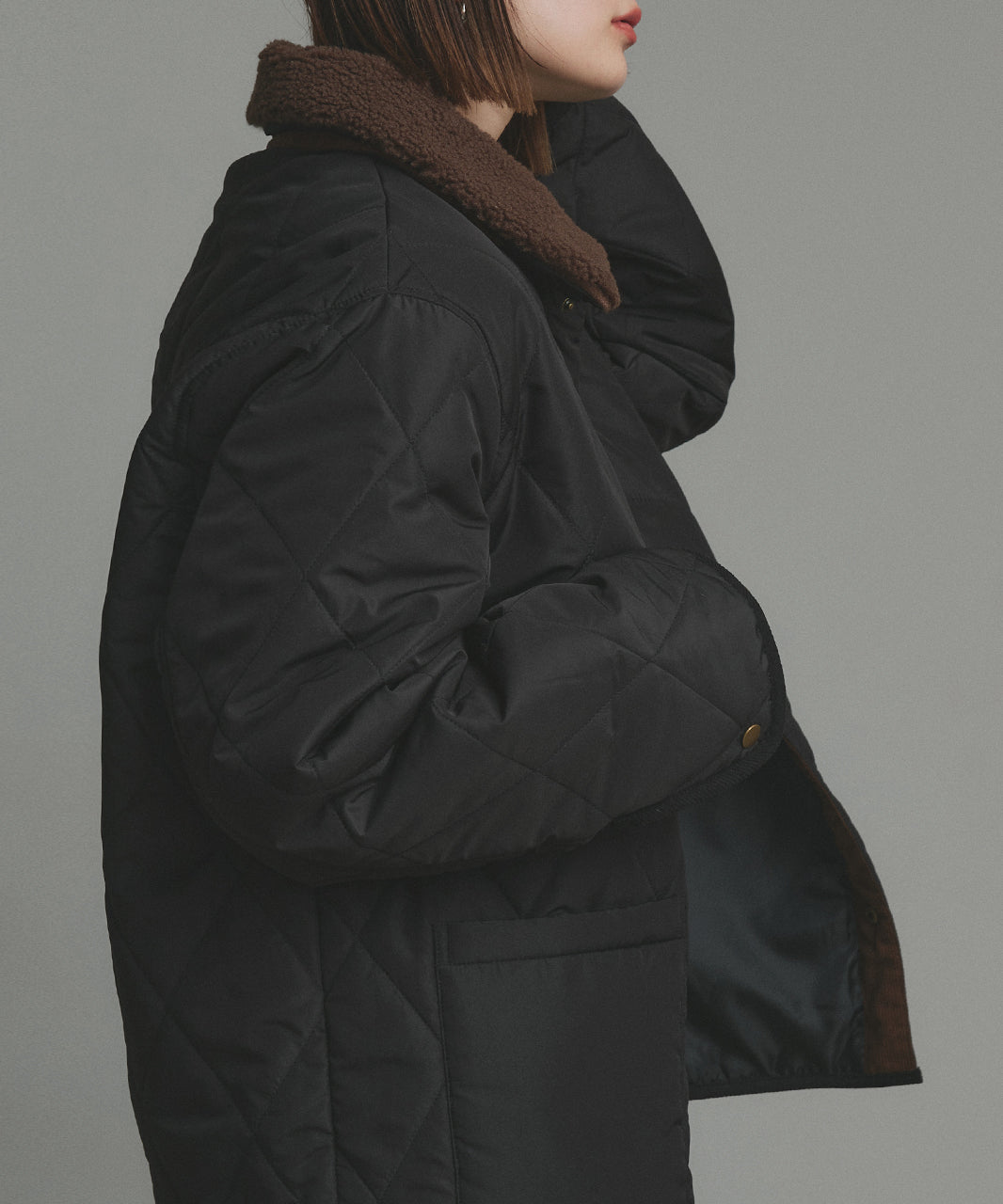 アドティエ ad thie 【2025AW新作】バイカラーパデットキルトブルゾン (カーキ) カーキ