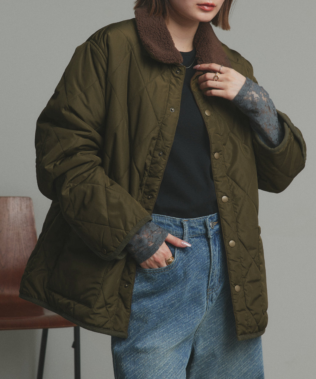 アドティエ ad thie 【2025AW新作】バイカラーパデットキルトブルゾン (カーキ) カーキ