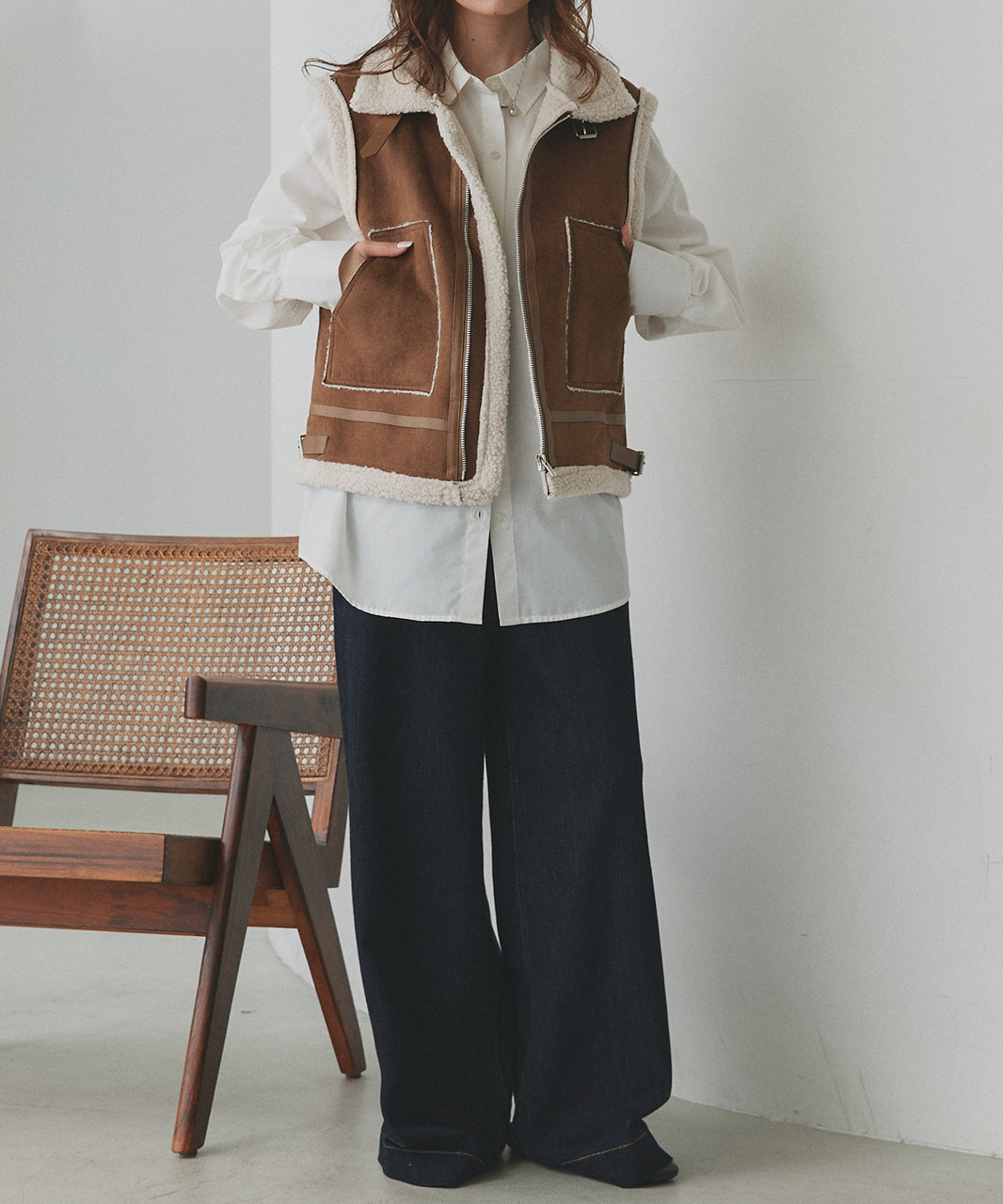 アドティエ ad thie 【2025AW新作】ムートンボアベスト (アイボリー) アイボリー