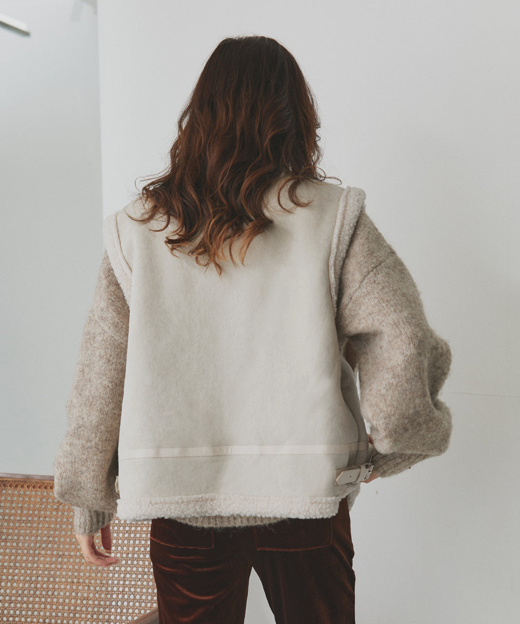 アドティエ ad thie 【2025AW新作】ムートンボアベスト (アイボリー) アイボリー