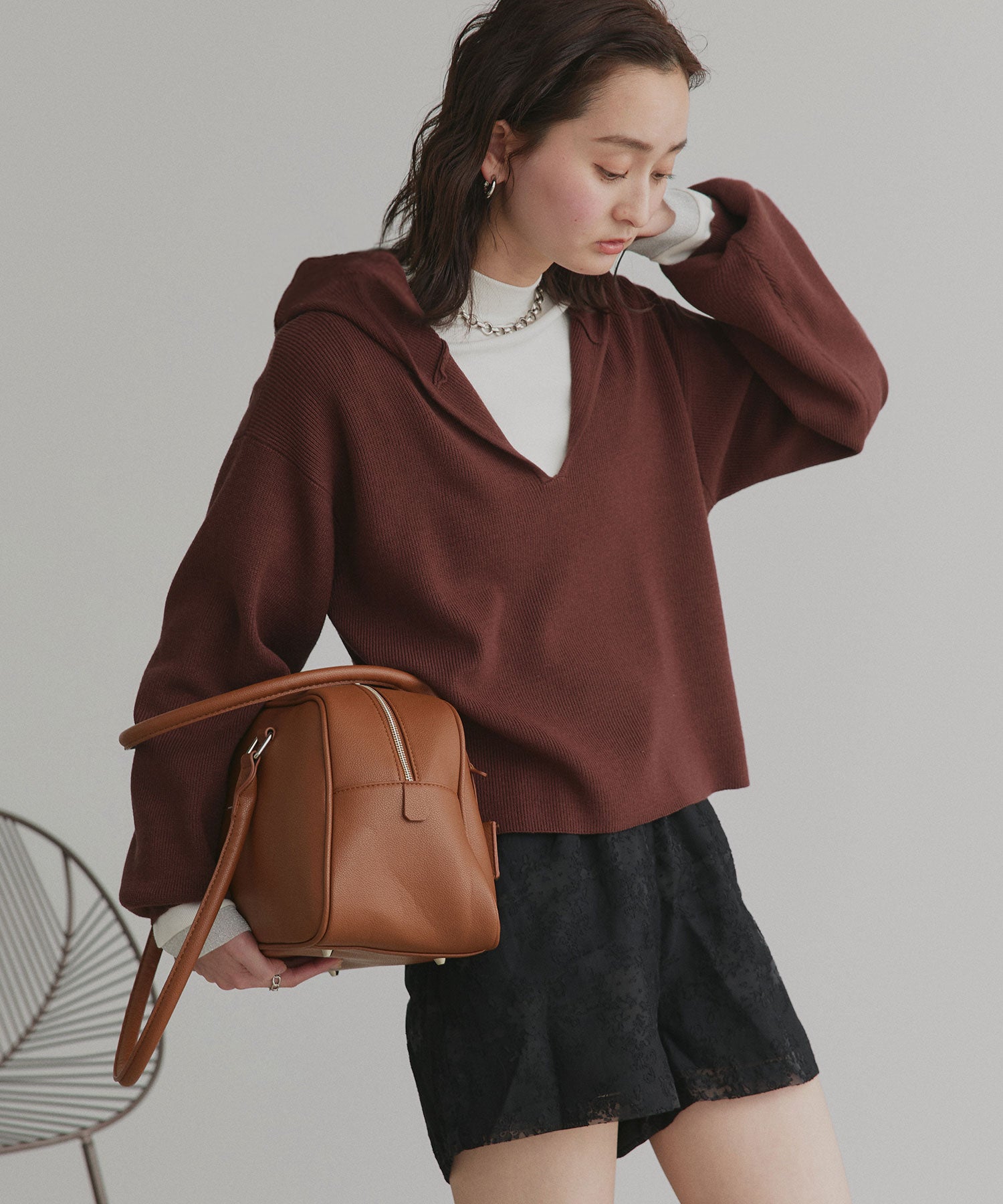 アドティエ ad thie 【2026SS新作】フーディーニットプルオーバー (ブラウン) ブラウン