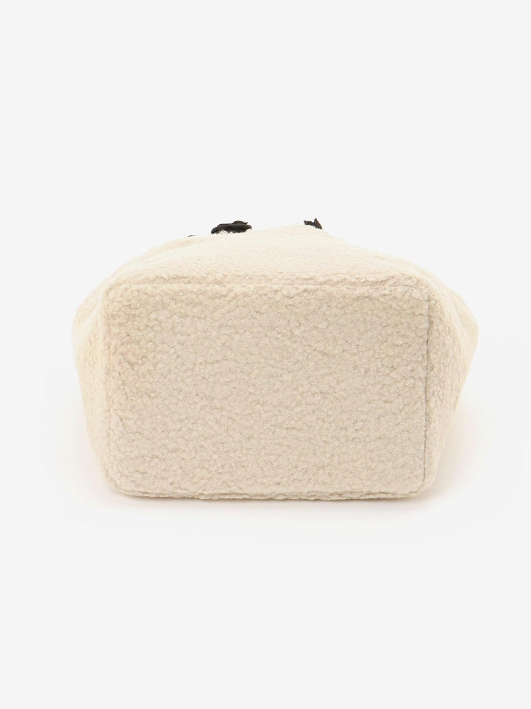 le.coeur blanc フリルハンドルボアトート