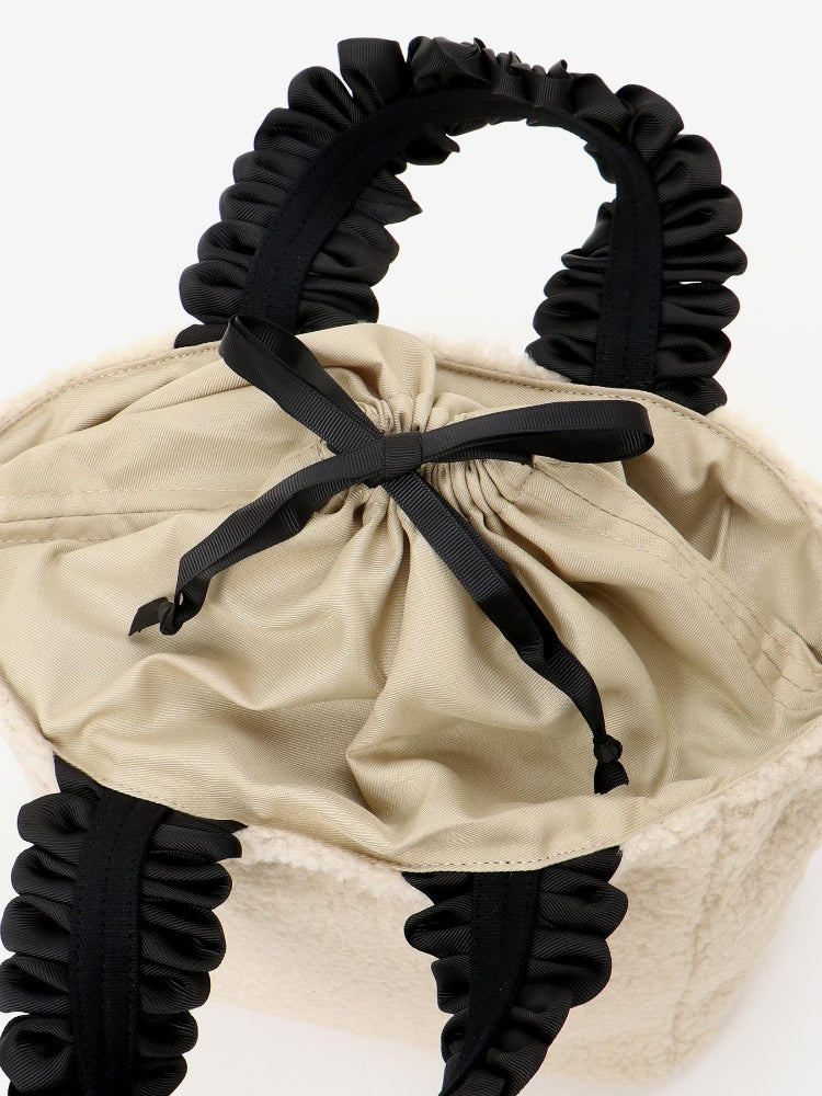 le.coeur blanc フリルハンドルボアトート