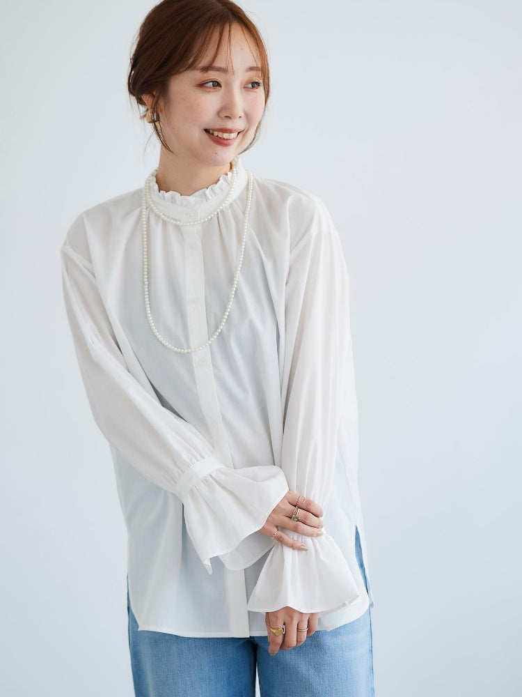 le.coeur blanc フリルネック前釦ブラウス