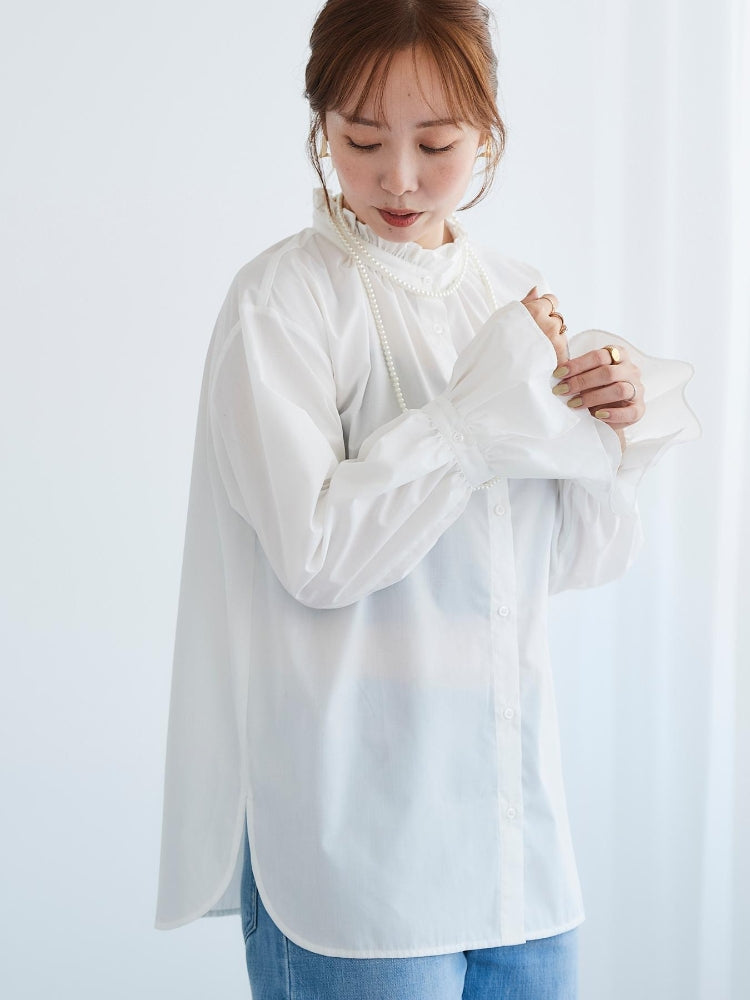 le.coeur blanc フリルネック前釦ブラウス