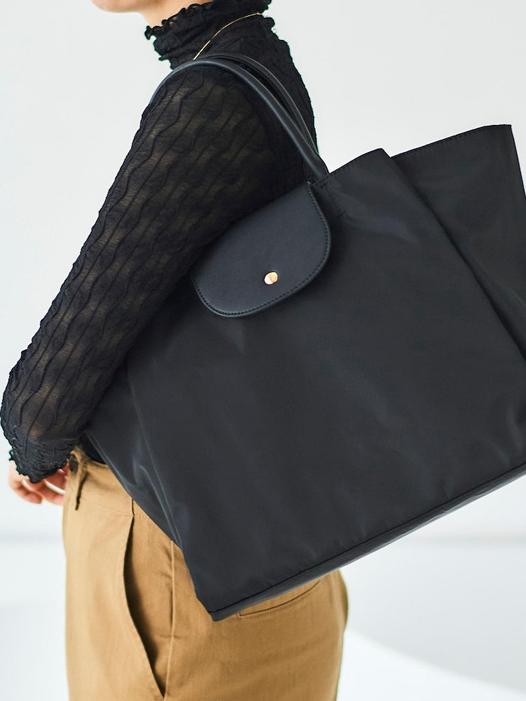 ルクールブラン le.coeur blanc フラップツキトート (ネイビー) ネイビー