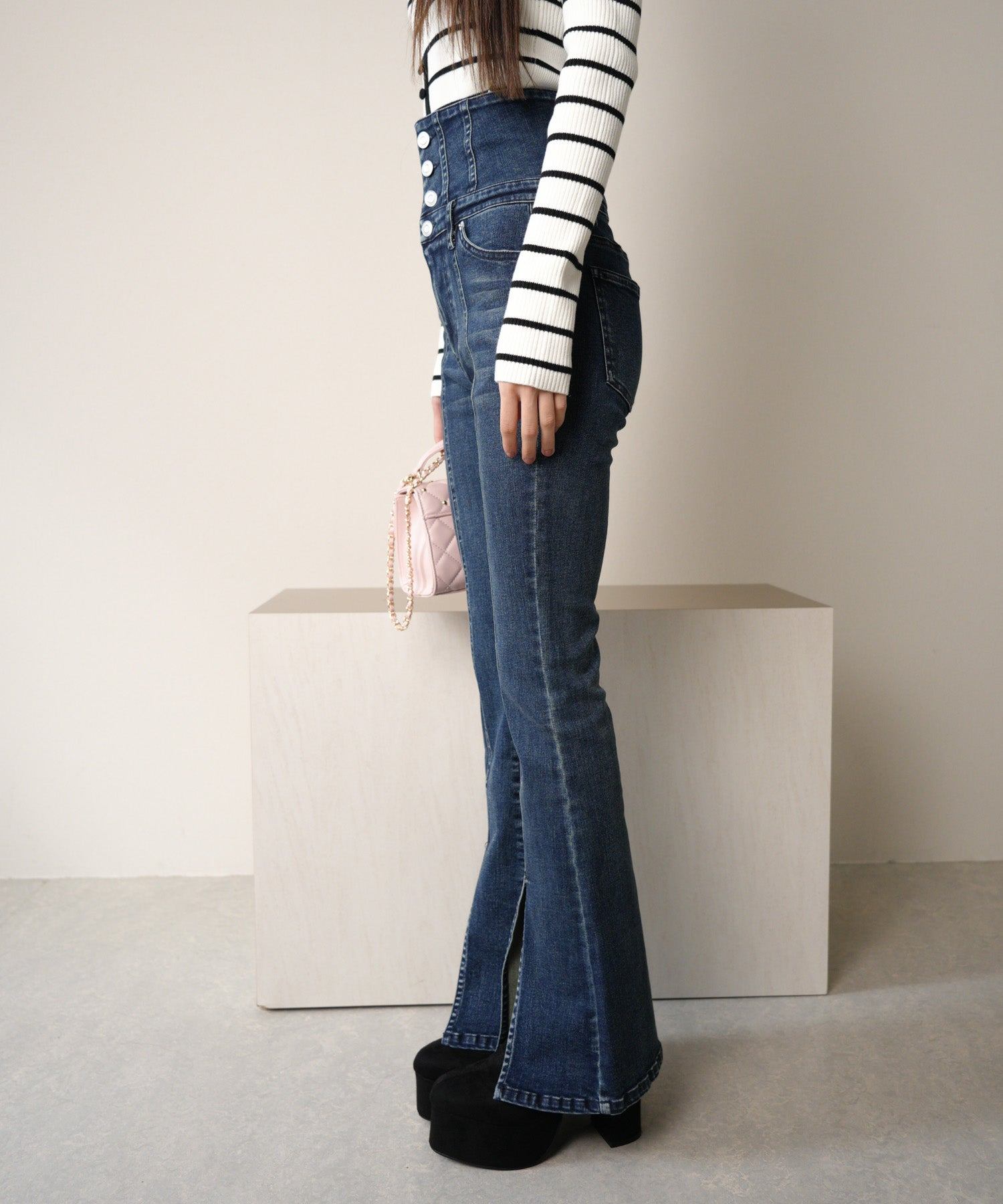LIP SERVICE LIP SERVICE Center Slit Flare Denim Pants