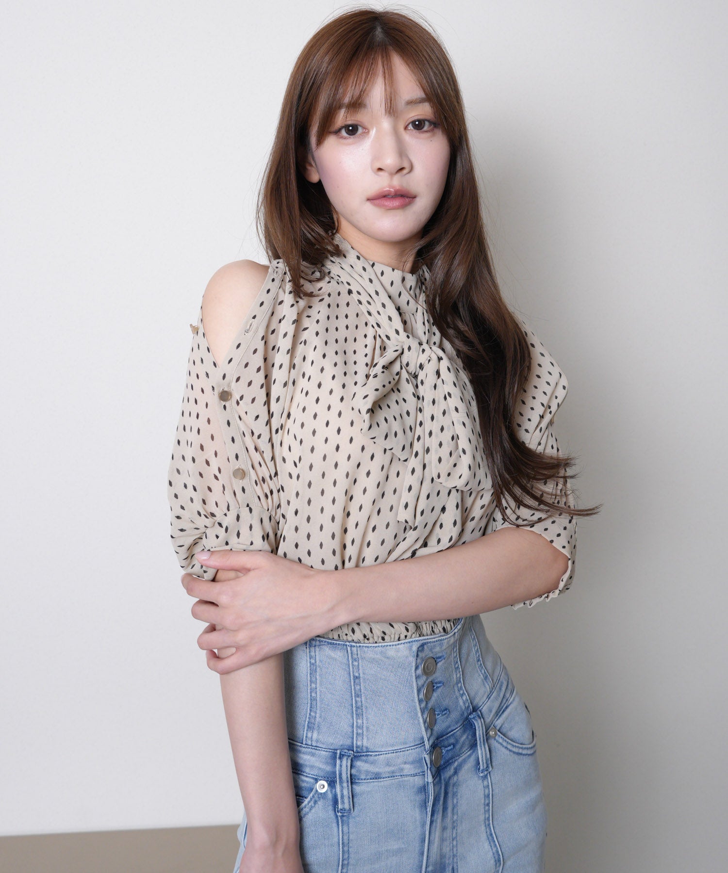 リップサービス LIP SERVICE ショルダーボタンシアーリボンブラウス (ミックス2) ミックス2