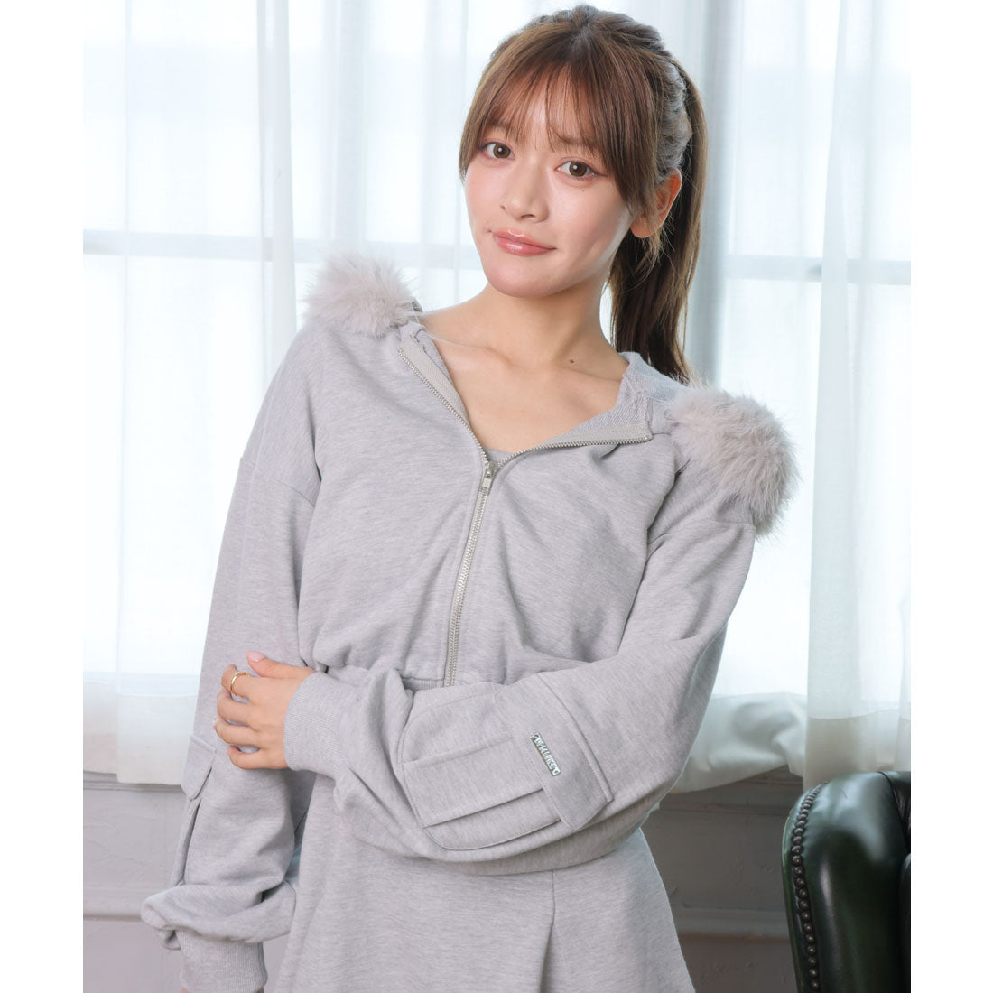 リップサービス LIP SERVICE ファーフードスウェットパーカー (グレー) グレー