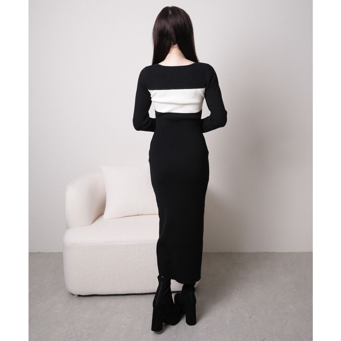 リップサービス LIP SERVICE デコルテオープンバイカラーリボンニットワンピース (ブラック) ブラック