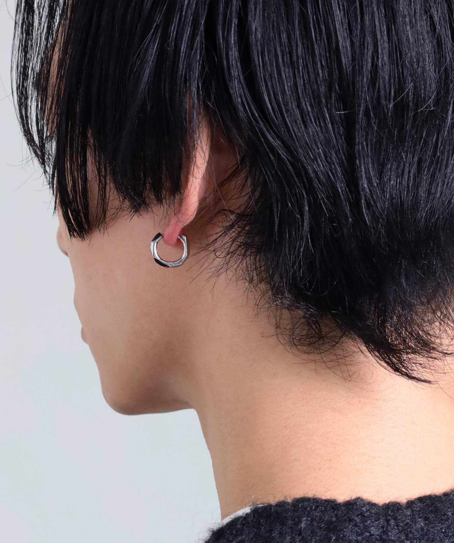 ライオンハート LION HEART 【限定展開】“LH-1”ディストーションフープピアス/サージカルステンレス(金属アレルギー対応) (シルバー) シルバー